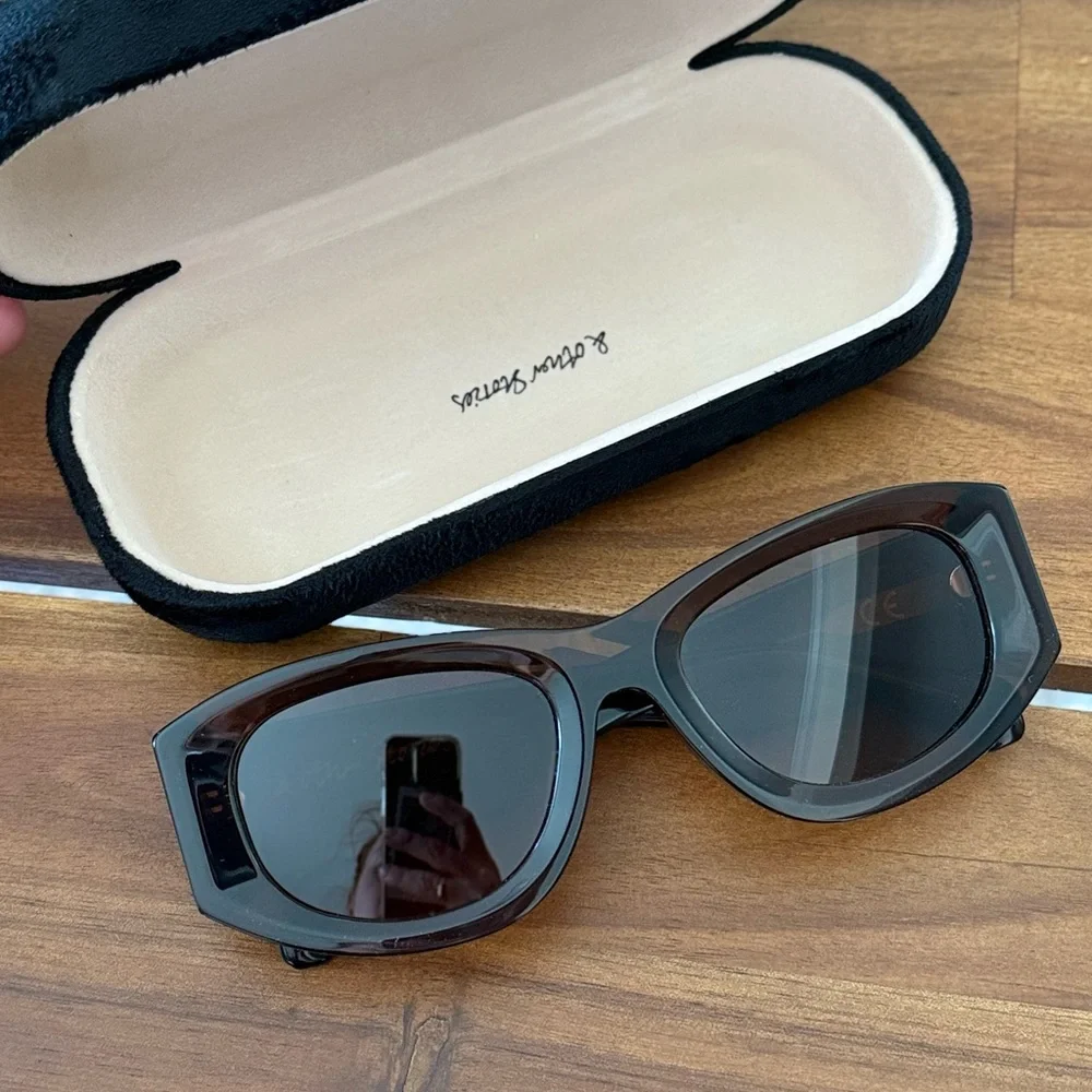 OTHER STORIES Stylish Brown Cat Sunglasses - Picture 2 of 7